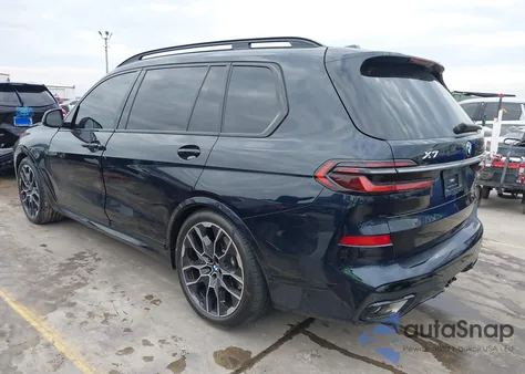 2024 BMW X7 xDrive40I z USA, uszkodzony, nr VIN 5UX23EM02R9S16477